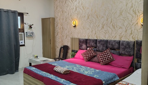 Habitación familiar con 1 cama doble o 2 individuales