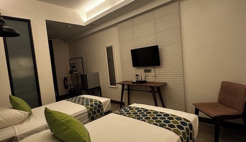 Deluxe Twin Room