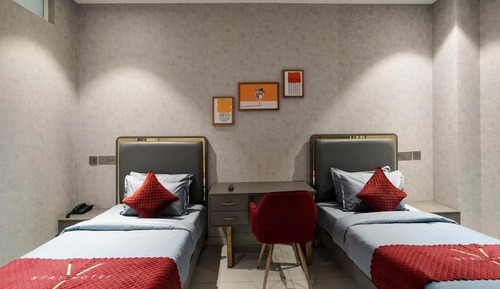 Deluxe Double or Twin Room, Smoking, Garden View
