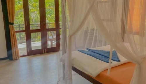Deluxe Double Room, Garden View