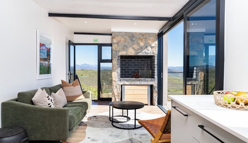 Classic Cabin, Balcony, Mountain View