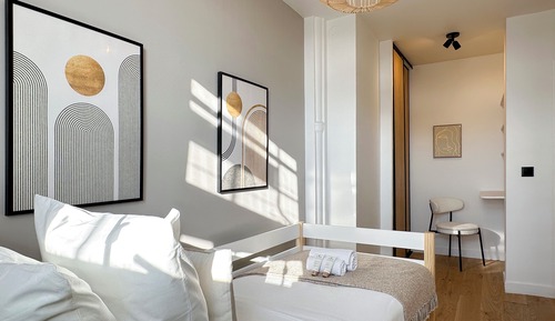 Deluxe Apartment, City View