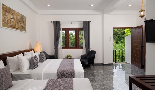 Family Quadruple Room, Balcony, Garden View