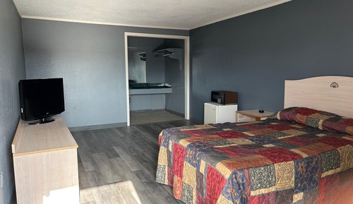Room, 1 Queen Bed, Non Smoking
