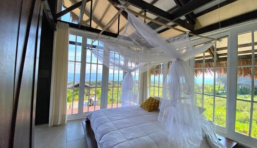 Superior Cottage, 3 Bedrooms, Private Pool, Valley View