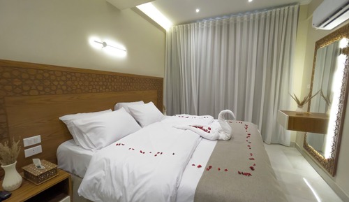 Habitación triple Confort, vistas al jardín