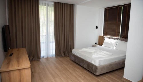 Habitación doble, vistas a la montaña