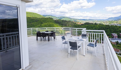 Habitación individual, balcón, vistas a la ciudad