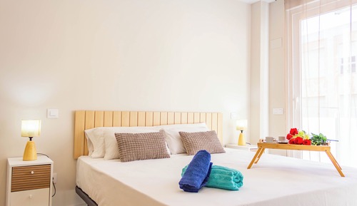 Suite estudio Confort, balcón, vistas a la ciudad