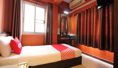 Standard Single Room