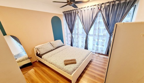 Apartamento superior, 1 habitación, balcón, vistas a la ciudad