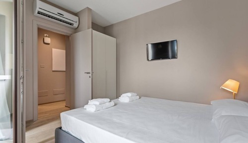 Apartamento, 2 habitaciones, balcón
