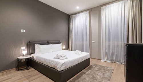 Apartamento, 2 habitaciones, balcón