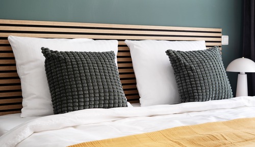 Estudio básico, 1 cama de matrimonio