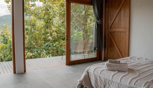 Deluxe Cabin, Mountain View
