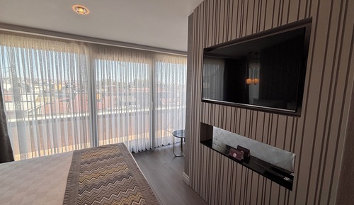 Habitación Deluxe, balcón, vistas a la ciudad