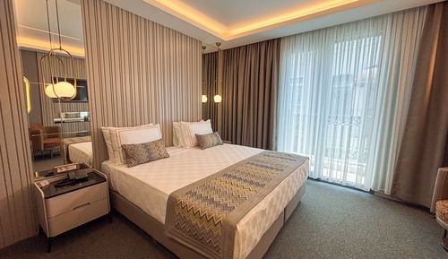 Habitación cuádruple Premium, vistas a la ciudad