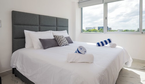 Apartamento Confort, 1 cama de matrimonio grande con sofá cama, vistas a la ciudad