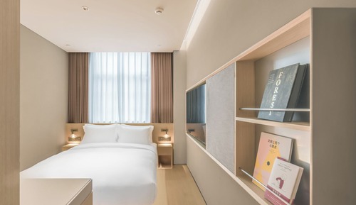 Standard Room, Non Smoking, City View