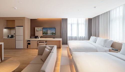 Senior Suite, 2 Queen Beds, Non Smoking, City View
