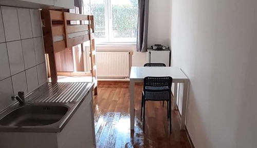 Habitación con 2 camas individuales
