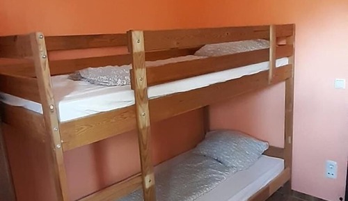 Habitación con 2 camas individuales