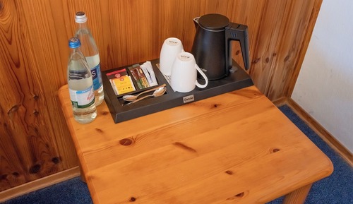 Habitación estándar con 1 cama doble o 2 individuales