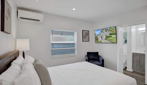Classic Studio, 1 Queen Bed, Patio