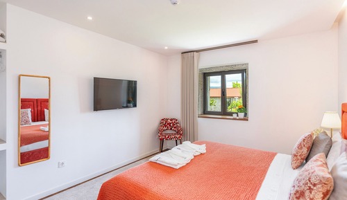 Habitación de diseño con 2 camas individuales