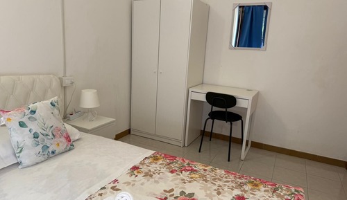 Habitación económica doble, balcón, vistas al jardín