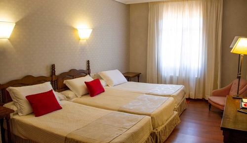 Habitación triple clásica