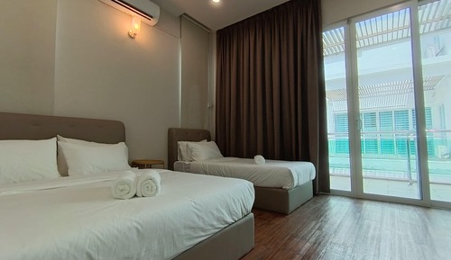 Basic Triple Room