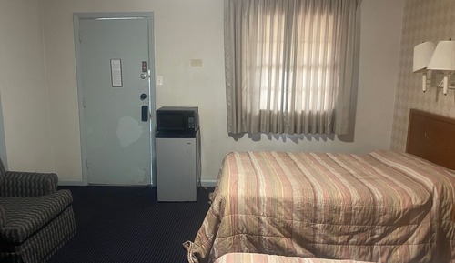 Family Single Room