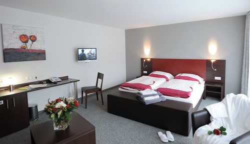 Habitación cuádruple, balcón