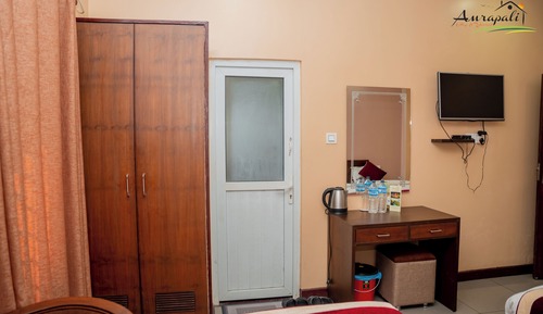Habitación Deluxe con 1 cama doble o 2 individuales, vistas al jardín