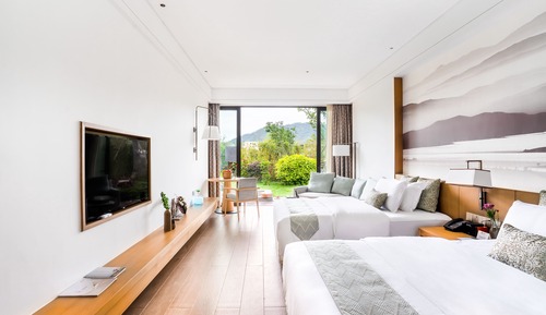 Habitación Confort con 2 camas individuales, en la zona del jardín
