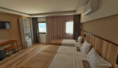 Habitación triple Deluxe, vistas al mar