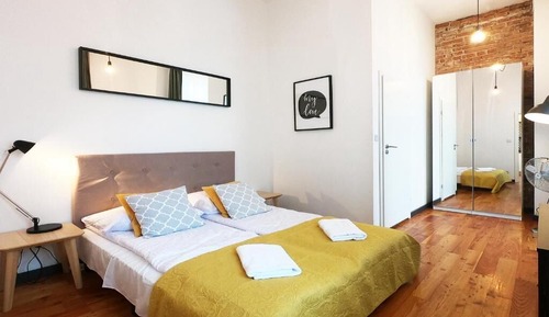 Apartamento, balcón