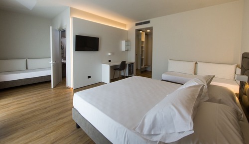 Suite Deluxe, balcón, vistas al jardín