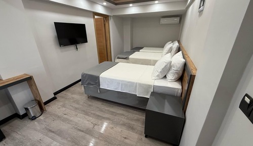 Habitación familiar, vistas al jardín