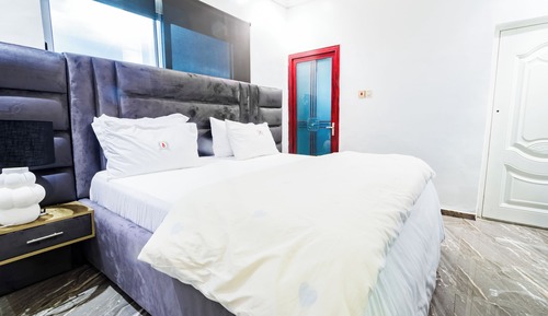 Apartamento Confort, 3 habitaciones, vistas a la ciudad