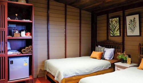 Triple Room P.201