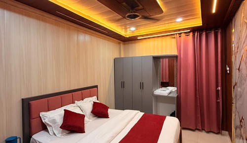 Habitación de lujo con 1 cama doble o 2 individuales