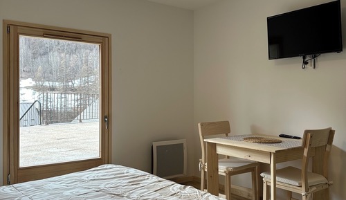Habitación estándar doble, balcón, vistas a la ciudad