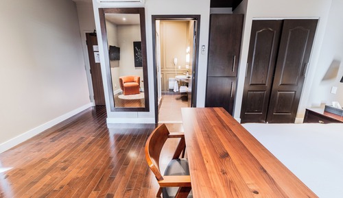 Suite, balcón