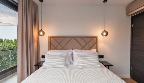 Villa, varias habitaciones, piscina privada, vistas al jardín