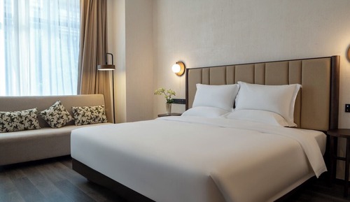 Superior Double Room, City View