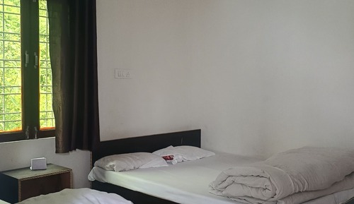 Classic Quadruple Room, Balcony, Mountain View