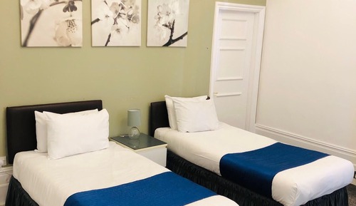 Standard Twin Room