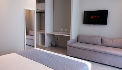 Habitación triple, balcón, vistas al mar